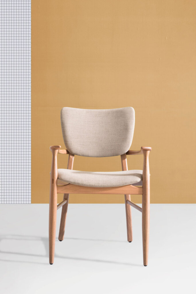 canoa estofada com braços