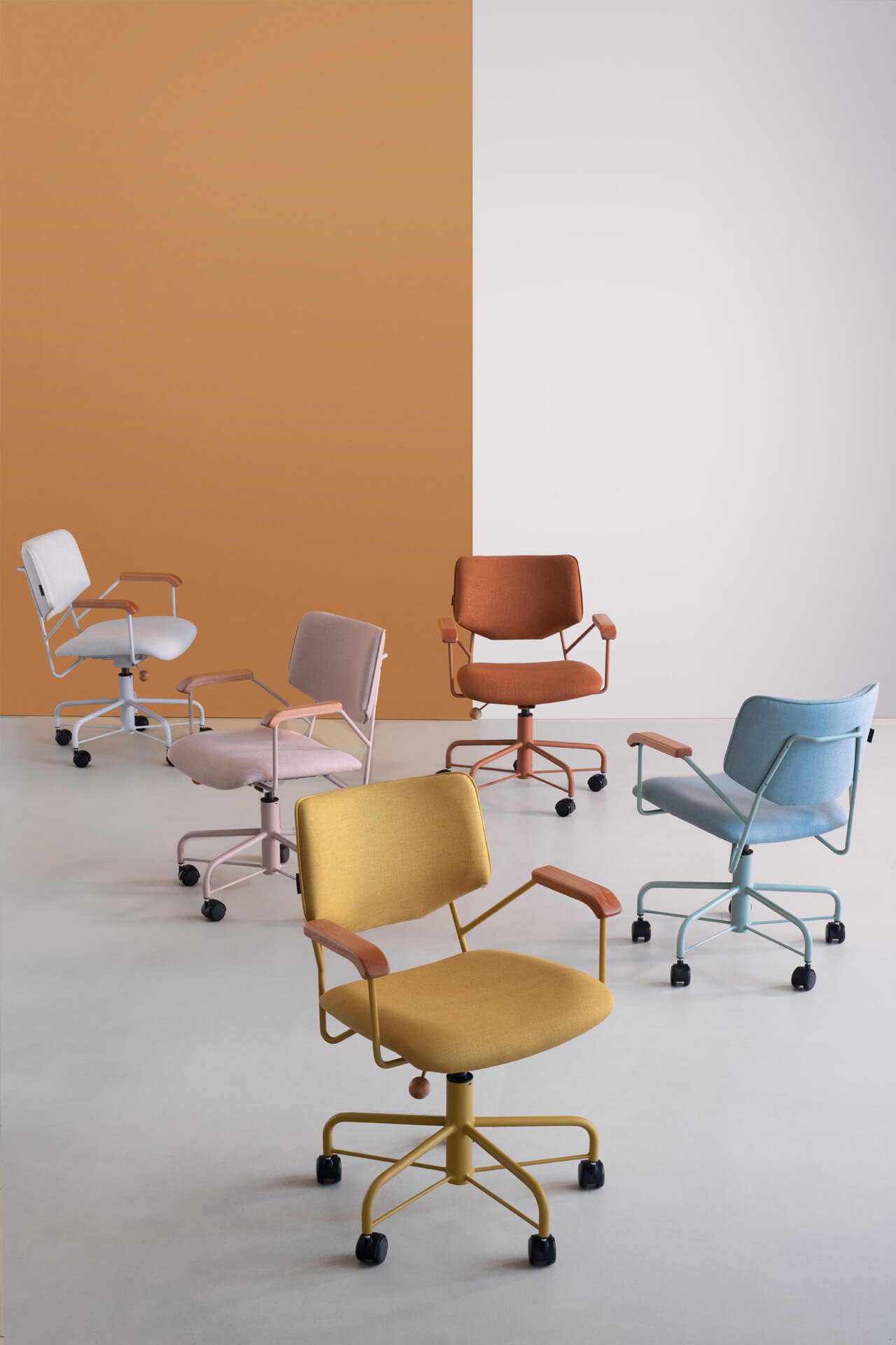 serafina home office com braços