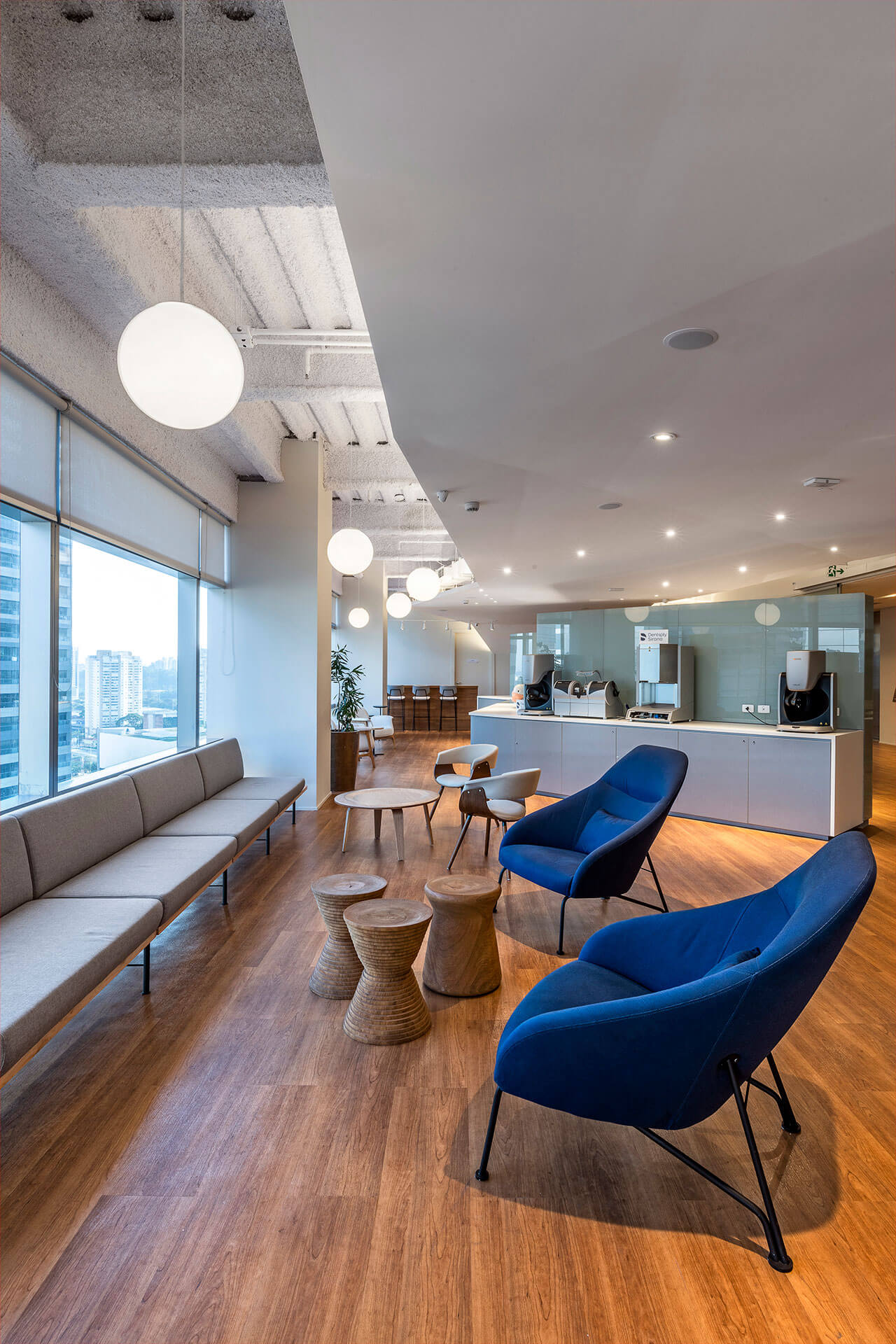 Escritório Sirona Brasil | DM/AM